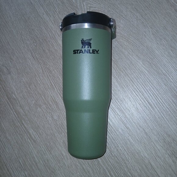 NEW 30oz Handle Green Stanley Water Bottle - Picture 1 of 3